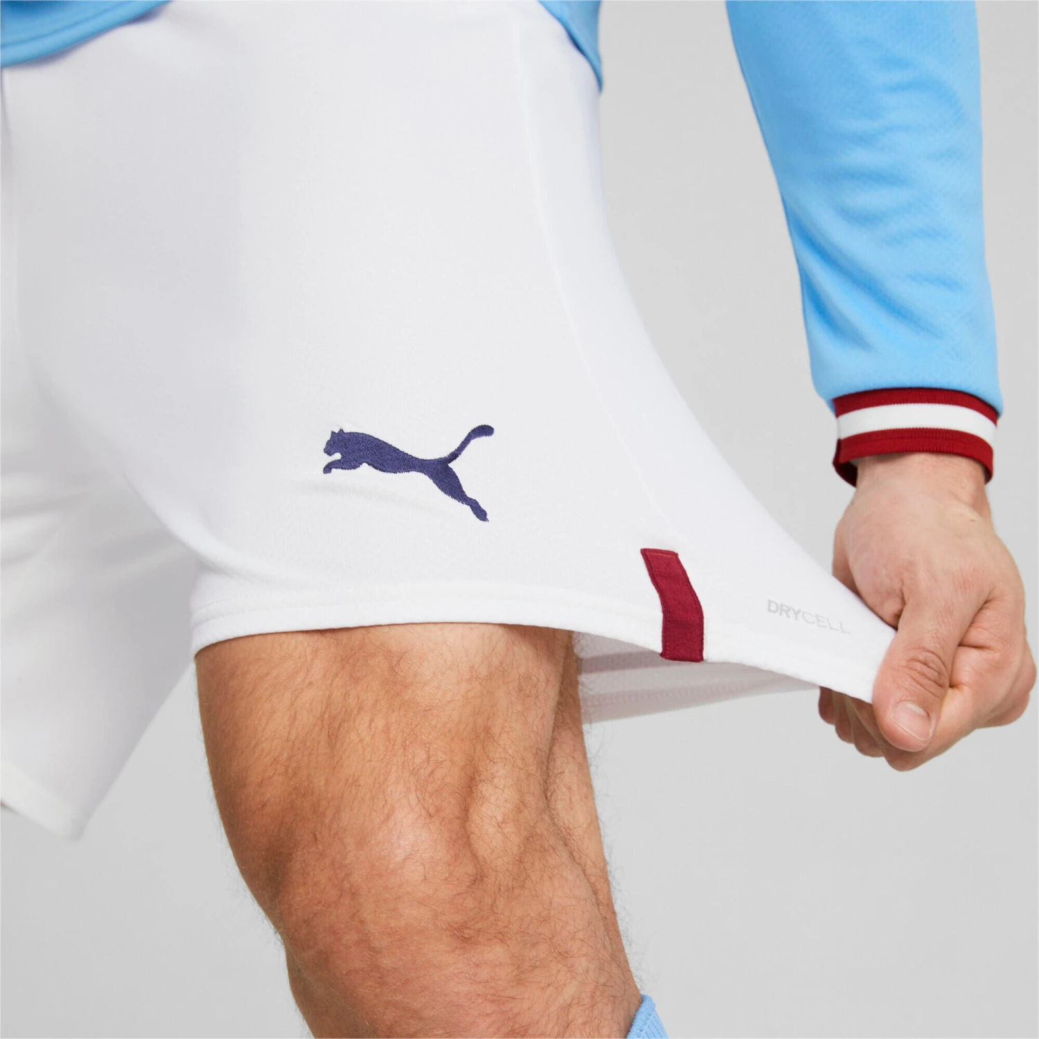 PUMA Mens Manchester City F.C. 22/23 Replica Shorts - White - Image 5